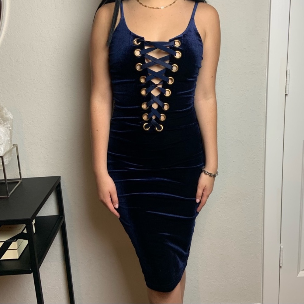 Hot & Delicious Navy Blue Velvet Criss Cross Bodycon Midi Dress